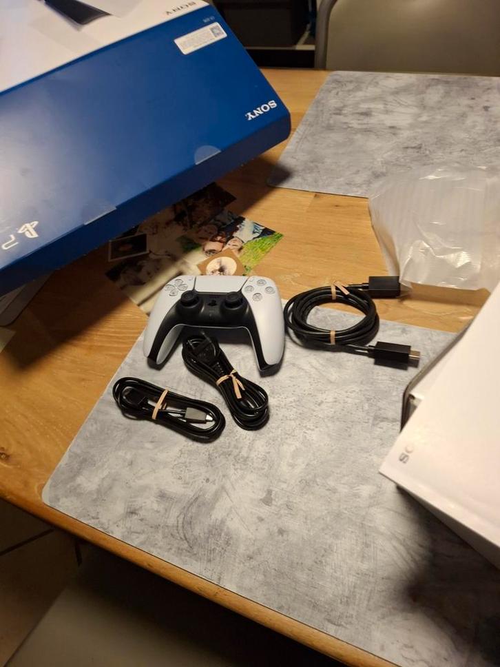 Playstation 5 Slim (nog in de doos,nooit gebruikt., Games en Spelcomputers, Spelcomputers | Sony PlayStation 5, Playstation 5
