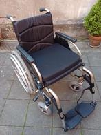 Fauteuil roulant Vermeiren V300 – Très bon état, Divers, Chaises roulantes, Enlèvement, Pliant, Utilisé, Fauteuil roulant à pousser