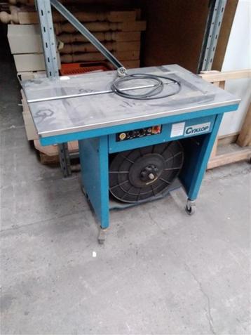 Bindmachine voor PP band beschikbaar voor biedingen