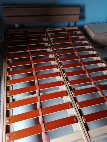 2 persoons  lattenbodem, eventueel met bed en 1 nachtkastje  beschikbaar voor biedingen