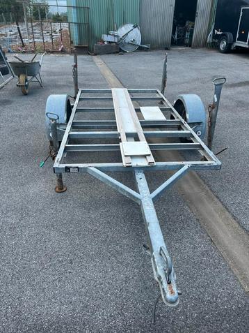 Multi  Aanhangwagen beschikbaar voor biedingen
