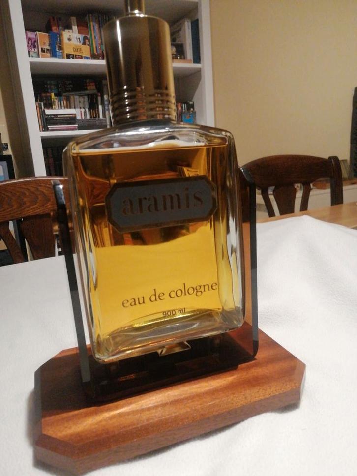 Aramis. 900 ml, Handtassen en Accessoires, Uiterlijk | Parfum, Nieuw, Ophalen of Verzenden