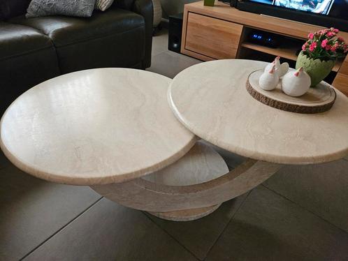 Salontafel in natuursteen (travertin)., Huis en Inrichting, Tafels | Salontafels, Zo goed als nieuw, Ophalen