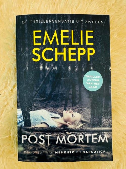 Emelie Schepp - Post mortem, Boeken, Thrillers, Zo goed als nieuw, Nederland, Verzenden