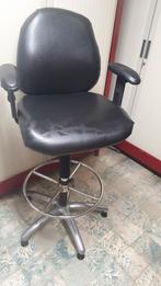 3570 Alken. Bootstoel, Kapiteinsstoel, Enlèvement