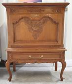 Louis XV Stijl buffetkast. Het kan geleverd worden., Huis en Inrichting, Ophalen, Gebruikt, Eikenhout