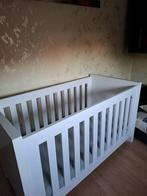 Babybed 140x70cm wit, Kinderen en Baby's, Babywiegjes en Ledikanten, Ophalen, Zo goed als nieuw, Ledikant