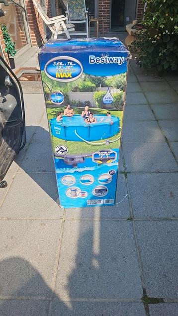 Zwembad Bestway beschikbaar voor biedingen