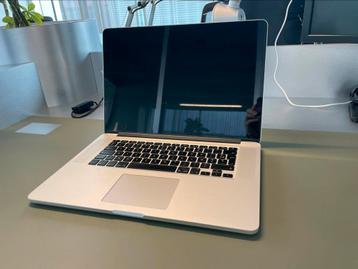 MacBook Pro 2015 i7 256gb 2.2gh 16Gb Ram, 256 GB, Comme neuf, Azerty, 15 pouces