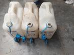 plastiek jerrycan, Ophalen, Gebruikt