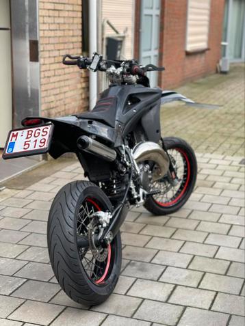Husqvarna sm 125 beschikbaar voor biedingen