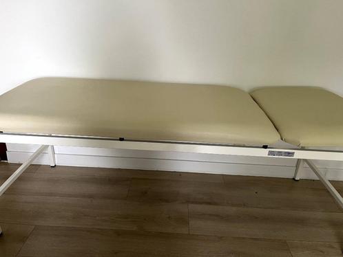 behandeltafel- massagetafel Ultramedic ecru kleur, Diensten en Vakmensen, Welzijn | Masseurs en Massagesalons, Ontspanningsmassage