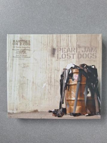 Pearl jam 2 CD lost dogs beschikbaar voor biedingen