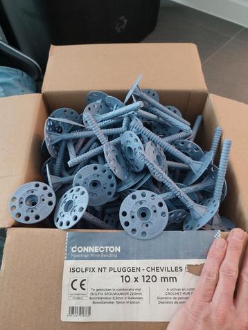 Isolfix pluggen 10 X 120     130 stuks beschikbaar voor biedingen