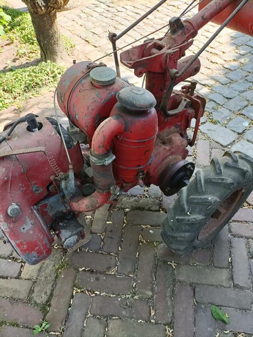 Carreleur et tracteur de jardin Bungartz à l'ancienne., Bricolage & Construction, Outillage | Fraiseuses, Utilisé, Essence, Coupeur de jardin