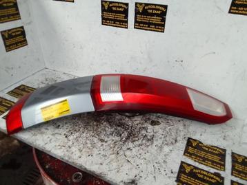 Achterlicht rechts van een Opel Meriva beschikbaar voor biedingen