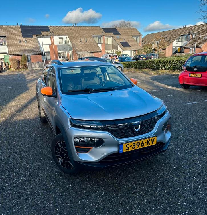 Dacia Spring | Comfort Plus | Orange Pack, Autos, Dacia, Particulier, Spring, ABS, Caméra de recul, Airbags, Air conditionné, Alarme