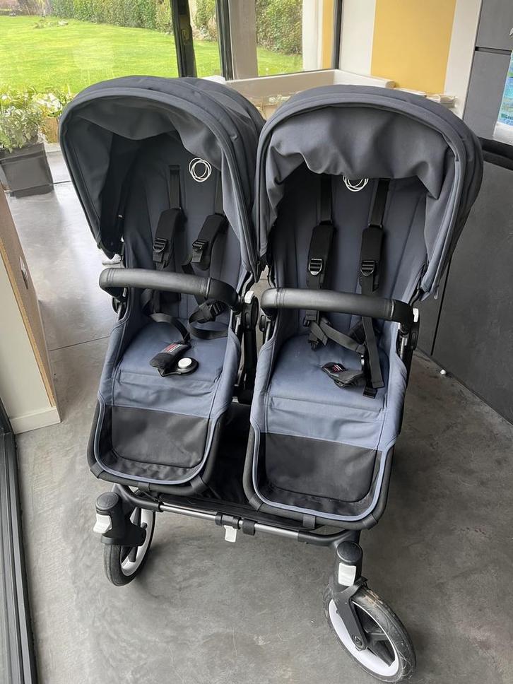 Bugaboo Donkey 5 Duo Complete Graphite/Stormy Blue, Kinderen en Baby's, Buggy's, Zo goed als nieuw, Ophalen