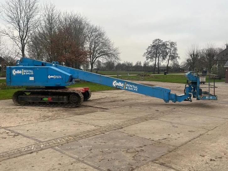 Aichi SR 21 A Hoogwerker rups (bj 2003), Zakelijke goederen, Machines en Bouw | Liften, Steigers en Ladders