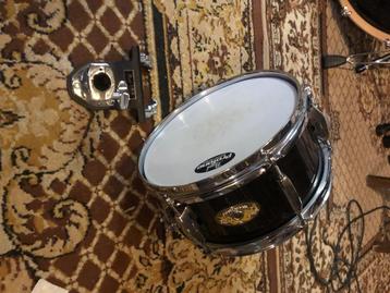 Pearl Firecracker snare incl. mount beschikbaar voor biedingen