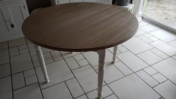 Table à manger, ronde, Maisons du Monde beschikbaar voor biedingen