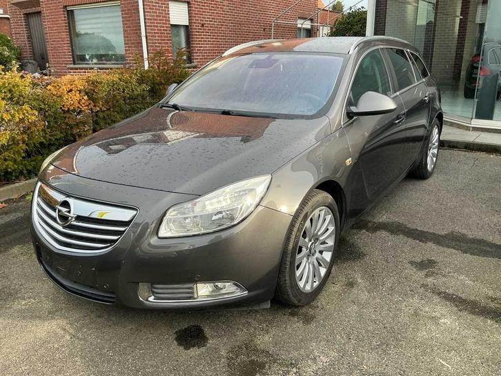 2010 Opel Insignia 0G-1, Auto's, Opel, Bedrijf, Insignia, Overige brandstoffen, Euro 5, Overige carrosserie, Handgeschakeld, Gebruikt
