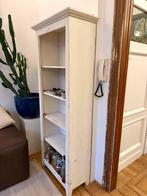 Unieke witte boekenkast, Huis en Inrichting, Kasten | Boekenkasten, Ophalen, Zo goed als nieuw