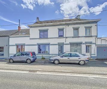 Maison à vendre à Leval-Trahegnies, 3 chambres