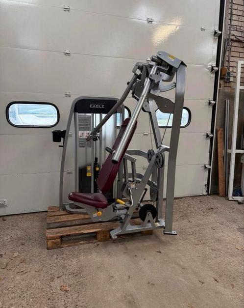 Cybex eagle chest press / borst / chestpress / fitness / gym, Sport en Fitness, Fitnessmaterialen, Gebruikt, Overige typen, Armen