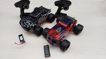 2x 1/12 auto Compleet met besturing en accu en lader beschikbaar voor biedingen
