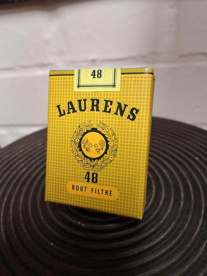vieux Paquet complet de cigarettes Laurens 48, Collections, Marques & Objets publicitaires, Comme neuf, Emballage, Enlèvement ou Envoi