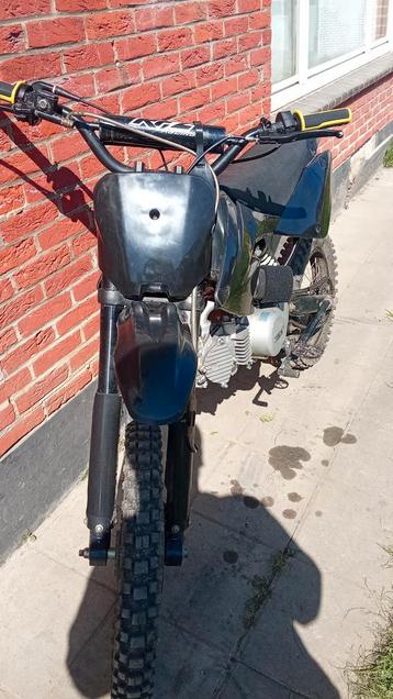 échange contre scooter classe a ou vend 900 euro, Enlèvement ou Envoi, Comme neuf