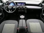 Mercedes-Benz A-Klasse 180 + LED + PARKEERSENSOREN + CAMERA, Stof, Gebruikt, 4 cilinders, 136 pk