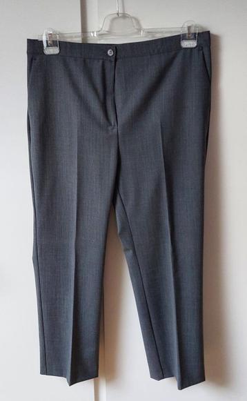 Klassieke grijze broek - MARINA RINALDI - T23/44-46 beschikbaar voor biedingen