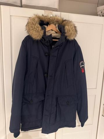 Superdry Parka L beschikbaar voor biedingen