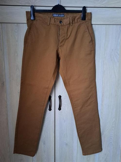 Broek bruin heren maat 32/32, Kleding | Heren, Broeken en Pantalons, Zo goed als nieuw, Maat 52/54 (L), Bruin, Ophalen of Verzenden