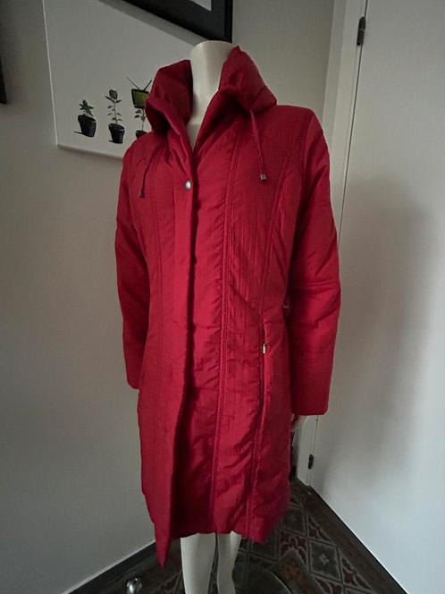 Damo Outdoors rode halflange jas Fr42, Kleding | Dames, Jassen | Winter, Rood
