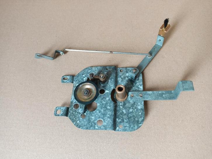 Draaitafel/ Basis Rock-ola 480/ Techna (1980) jukebox, Verzamelen, Automaten | Jukeboxen, Verzenden