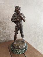 Bronzen beeld van Lalouette, Bronze, Enlèvement