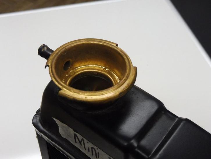 MINI classic Radiateur, Autos : Pièces & Accessoires, Moteurs & Accessoires, Autres marques automobiles, Neuf, Enlèvement ou Envoi