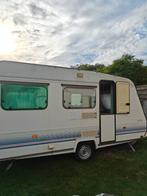 Caravan adria, Caravans en Kamperen, Particulier, Adria, Vast bed