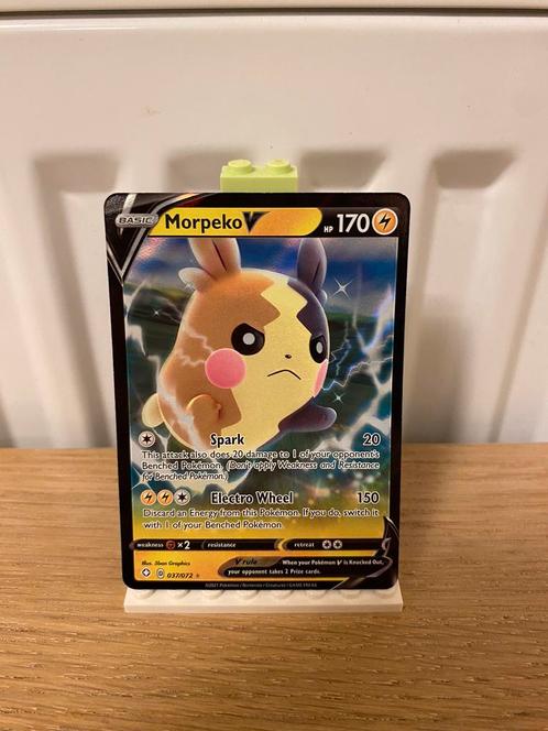 Morpeko V 037/072 - Pokemon Kaart, Hobby en Vrije tijd, Verzamelkaartspellen | Pokémon, Nieuw, Losse kaart, Foil, Ophalen of Verzenden