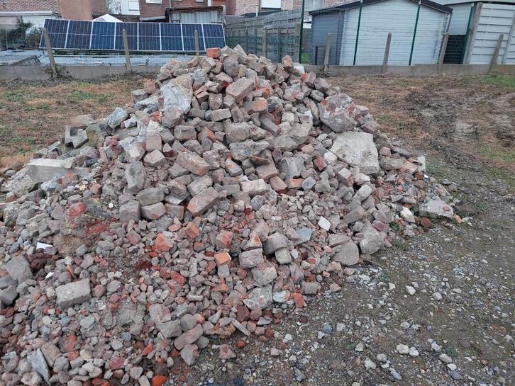 Steen en betonpuin 2-3 kubieke meter, Jardin & Terrasse, Gravier, Rochers & Caillasse, Utilisé, Autres types, Multi couleur, Autres matériaux