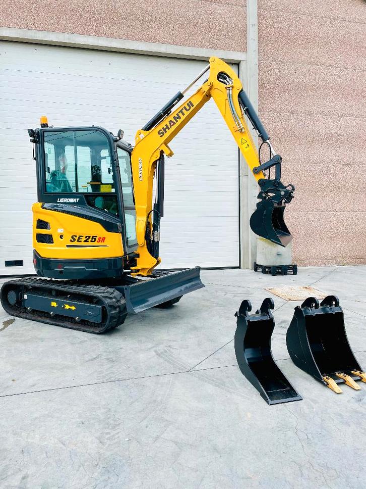 Minigraver - Graafmachine Shantui 2.5 T, Tuin en Terras, Heggenscharen, Ophalen of Verzenden