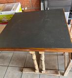 Tafeltje met 2 stoelen, Ophalen, Zo goed als nieuw, Vierkant, Hout