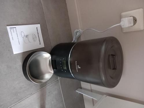 Automatische voederbak, Dieren en Toebehoren, Kattenvoerbakken en Drinkbakken, Zo goed als nieuw, Ophalen