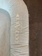 Dockatot Deluxe babynestje met extra hoes (groen), Ophalen, Zo goed als nieuw