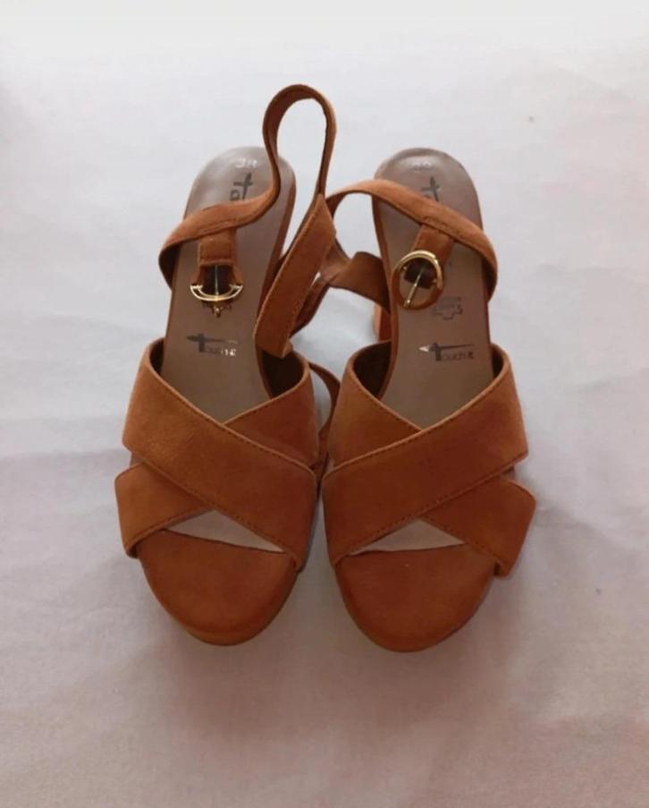 Talons hauts bruns, Vêtements | Femmes, Chaussures, Comme neuf, Chaussures à haut talons, Brun, Enlèvement ou Envoi