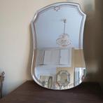 Miroir vintage en parfait état.  Liseré doré et bordure en l, Enlèvement