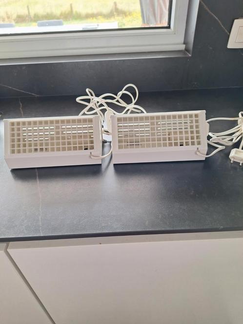 2 nieuwe wandlampen wit metaal, Antiek en Kunst, Antiek | Verlichting, Ophalen of Verzenden